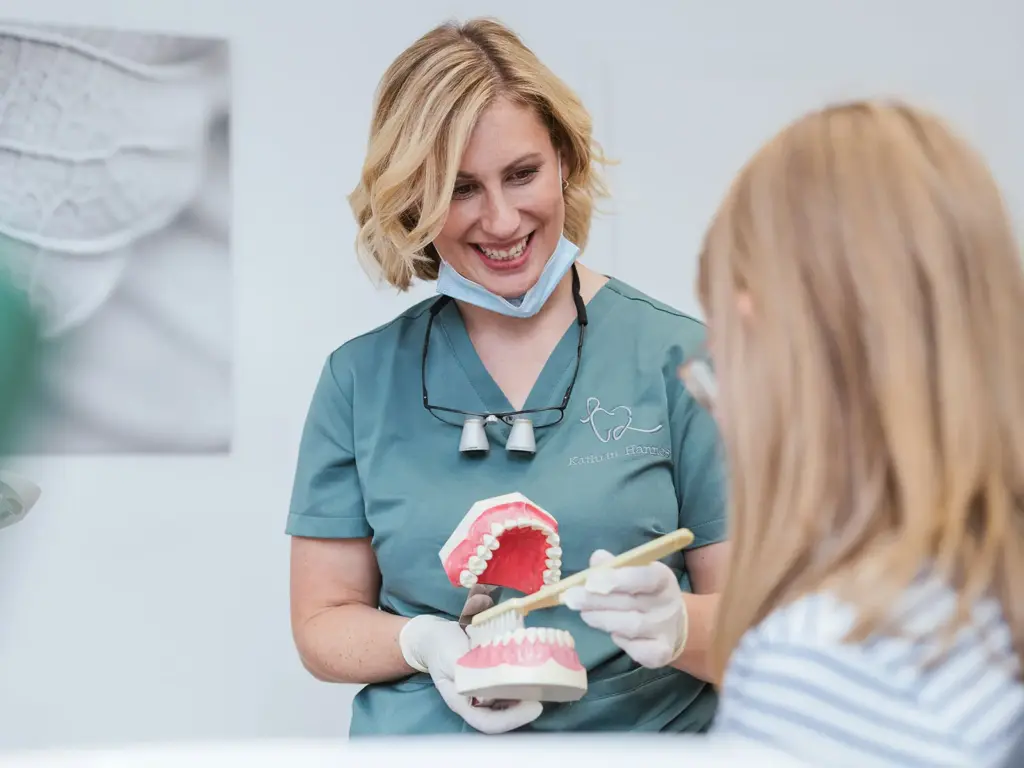 Zahnreinigung Erklärung für Kinder